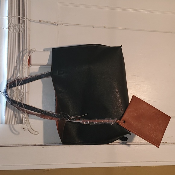 Nordstrom Handbags - NWOT Nordstorm HUGE Black Leather Reversal Tote.